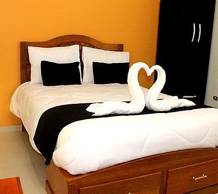 Hostal Universal Huaraz Exterior photo